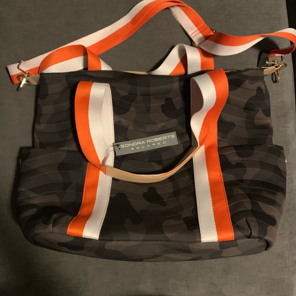 Large camo neoprene crossbody. Never used